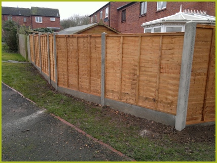 Fencing Installed By Redditch Based Landscapers/Landscape Gardeners : Advanscape