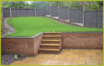 Landscape Gardener Walling & Retaining Wall Installer Covering Redditch Studley & Bromsgrove